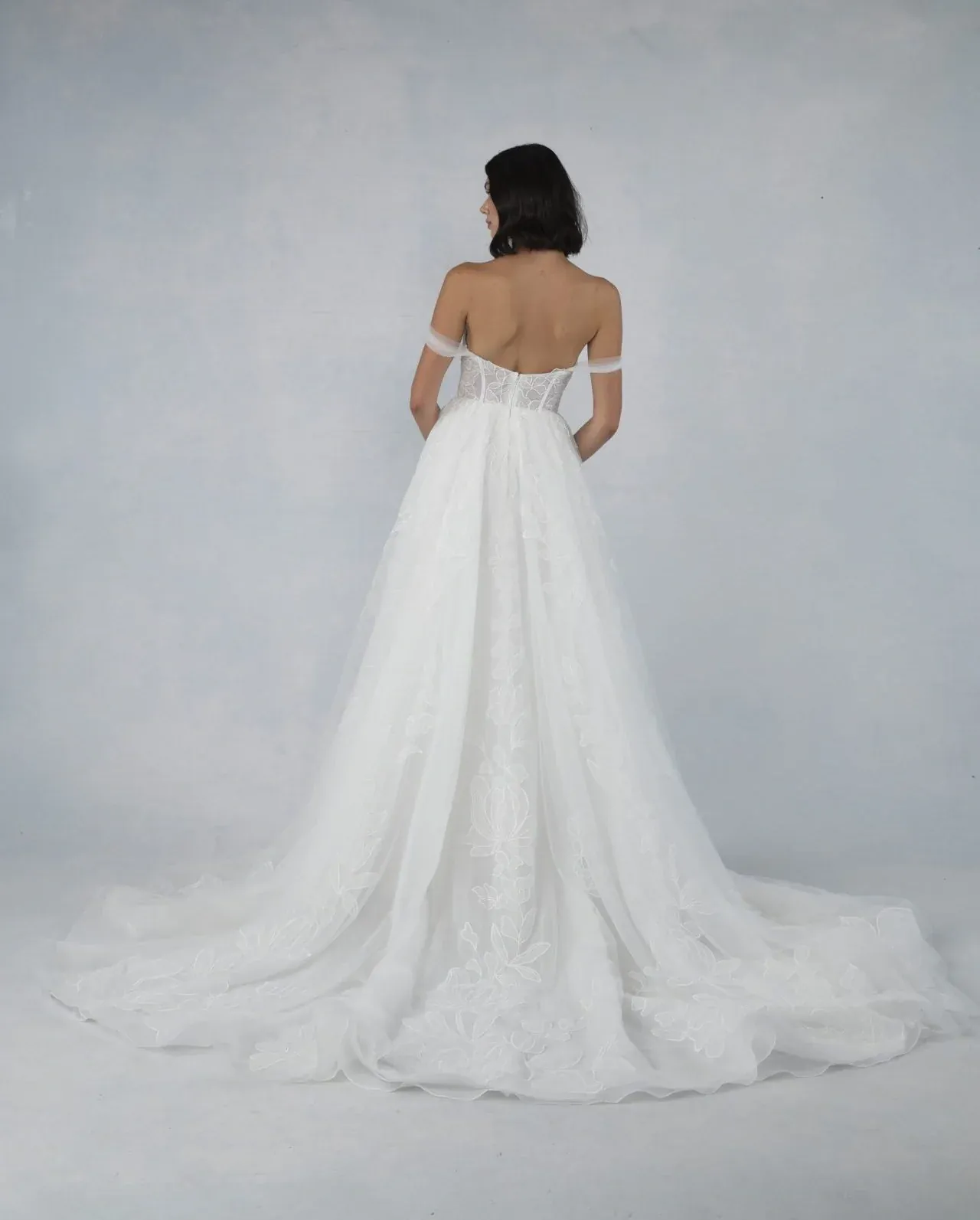 Tara Lauren De Mille - Size 16 - Image 2