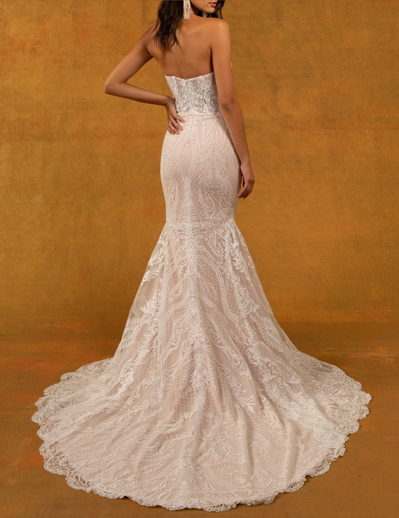 Tara Lauren Elena - Size 10 - Image 2