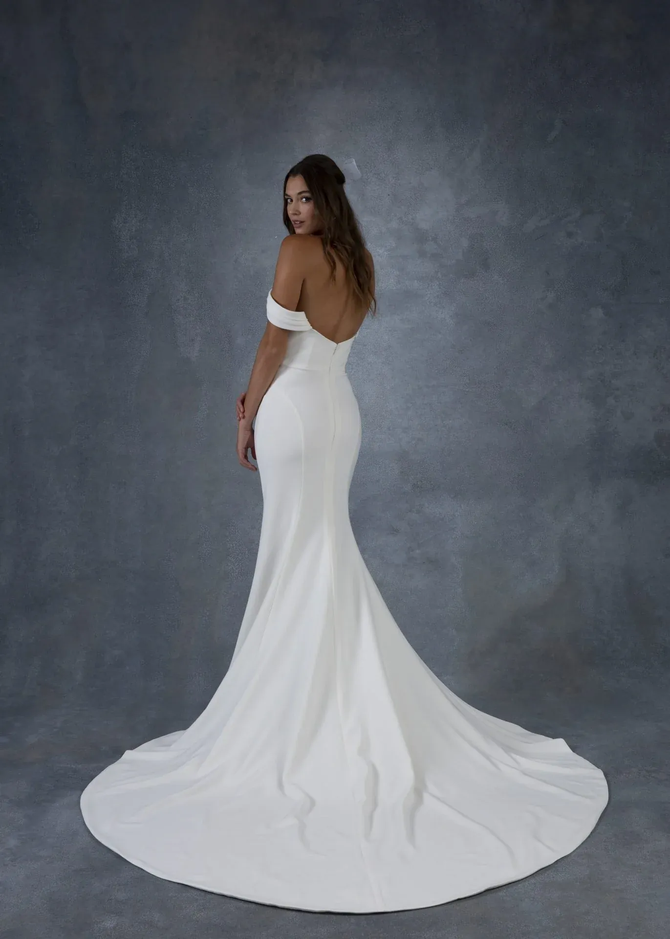 Tara Lauren Laguna - Size 8 - Image 2