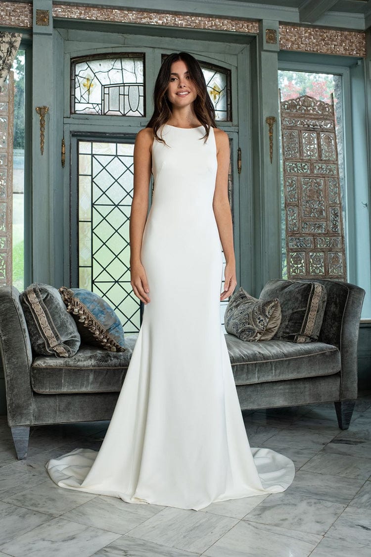 Theia Gloria - Size 8