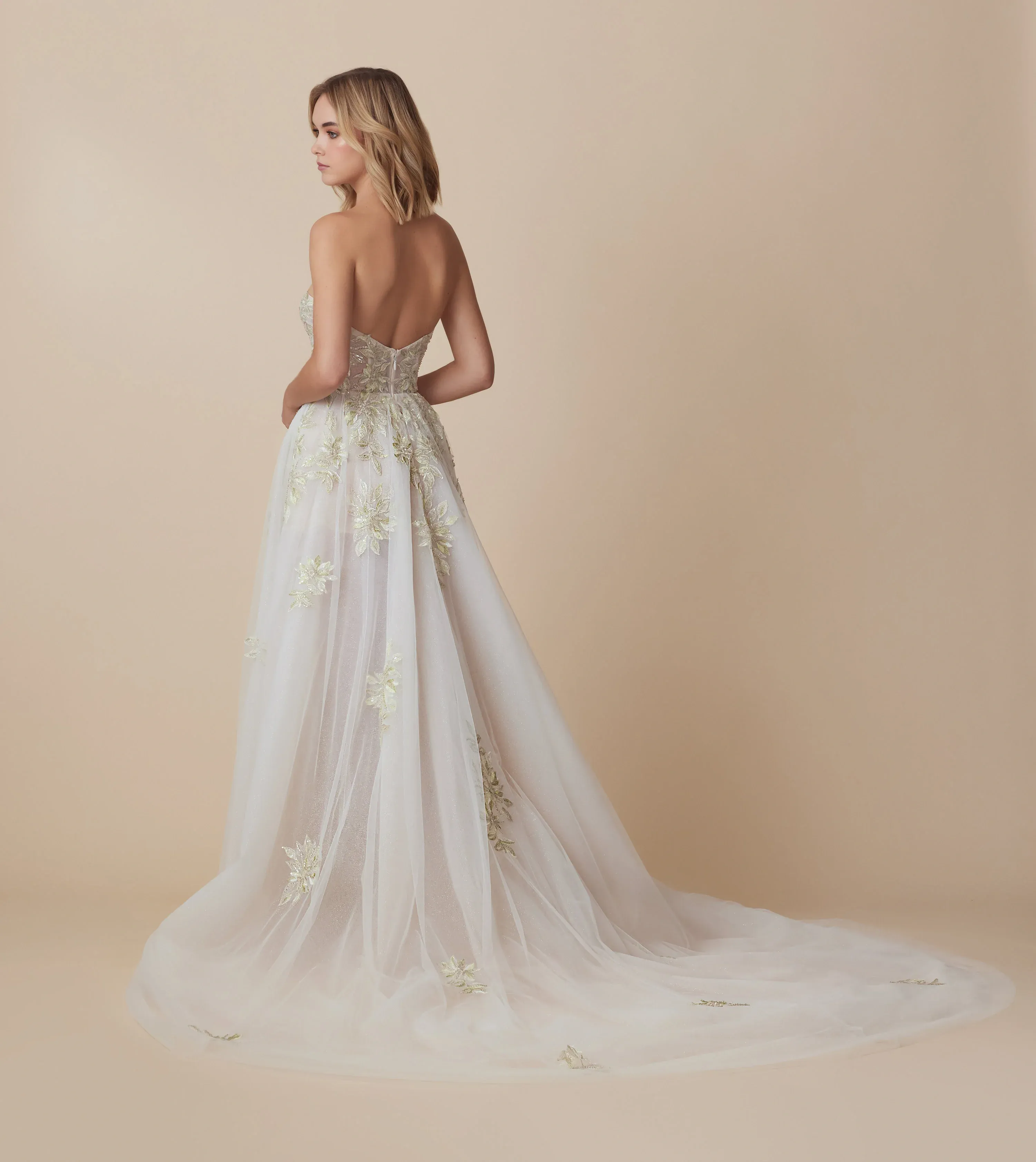 Ti Adora Aviva - Size 10 - Image 2