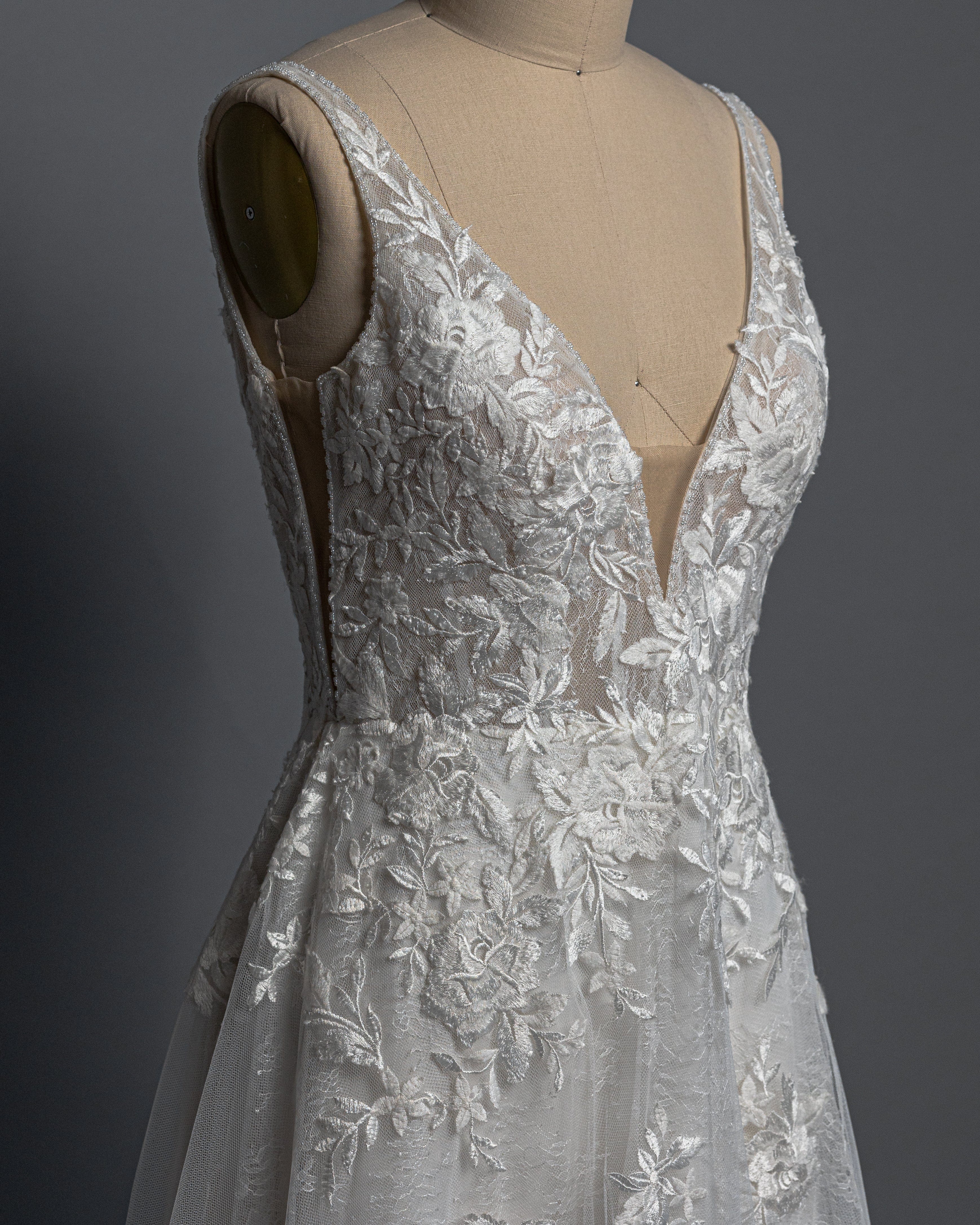 Ti Adora Landen - Size 12 - Image 6
