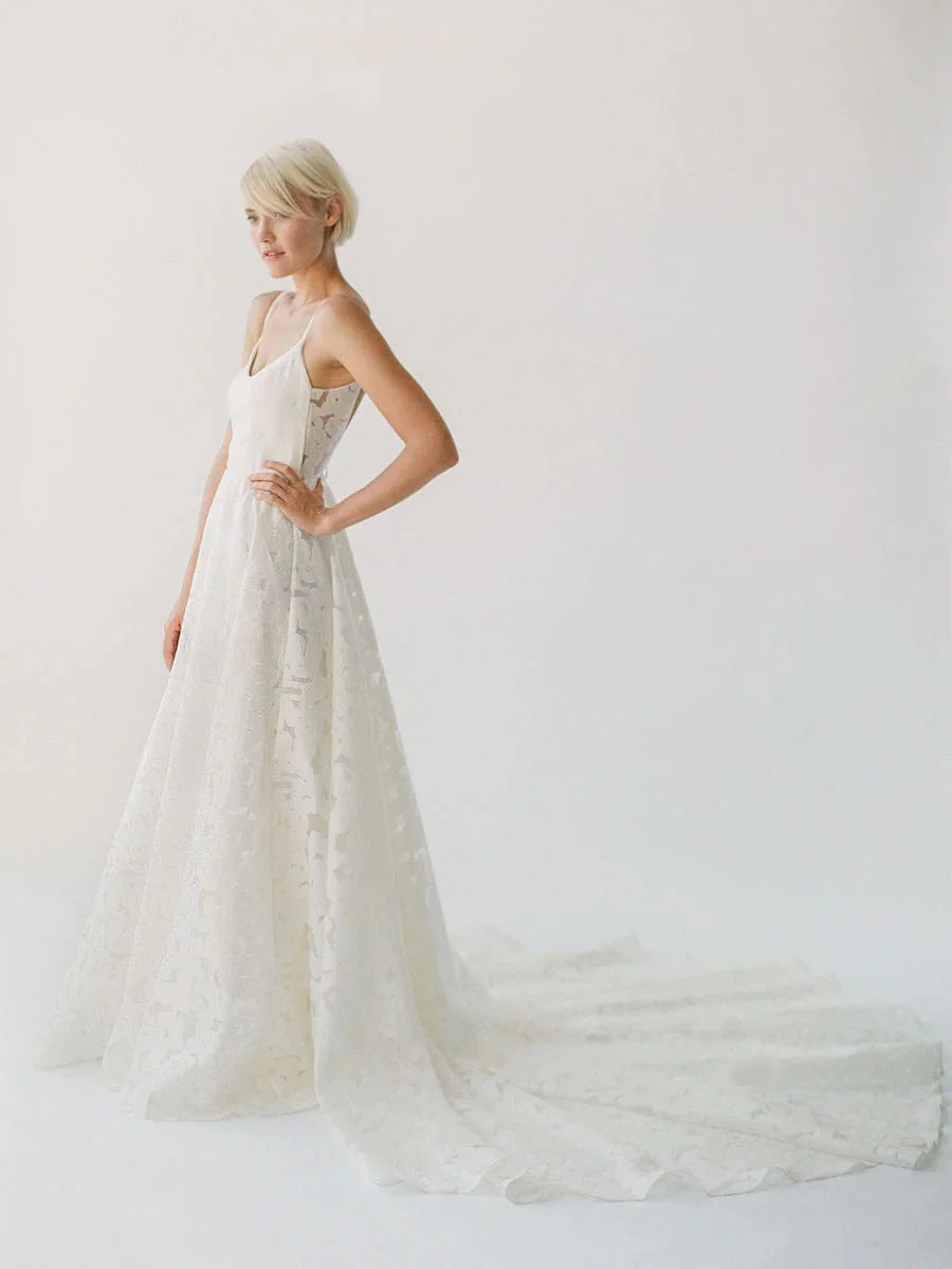 Truvelle Bridal Annie - Size 22 - Image 4