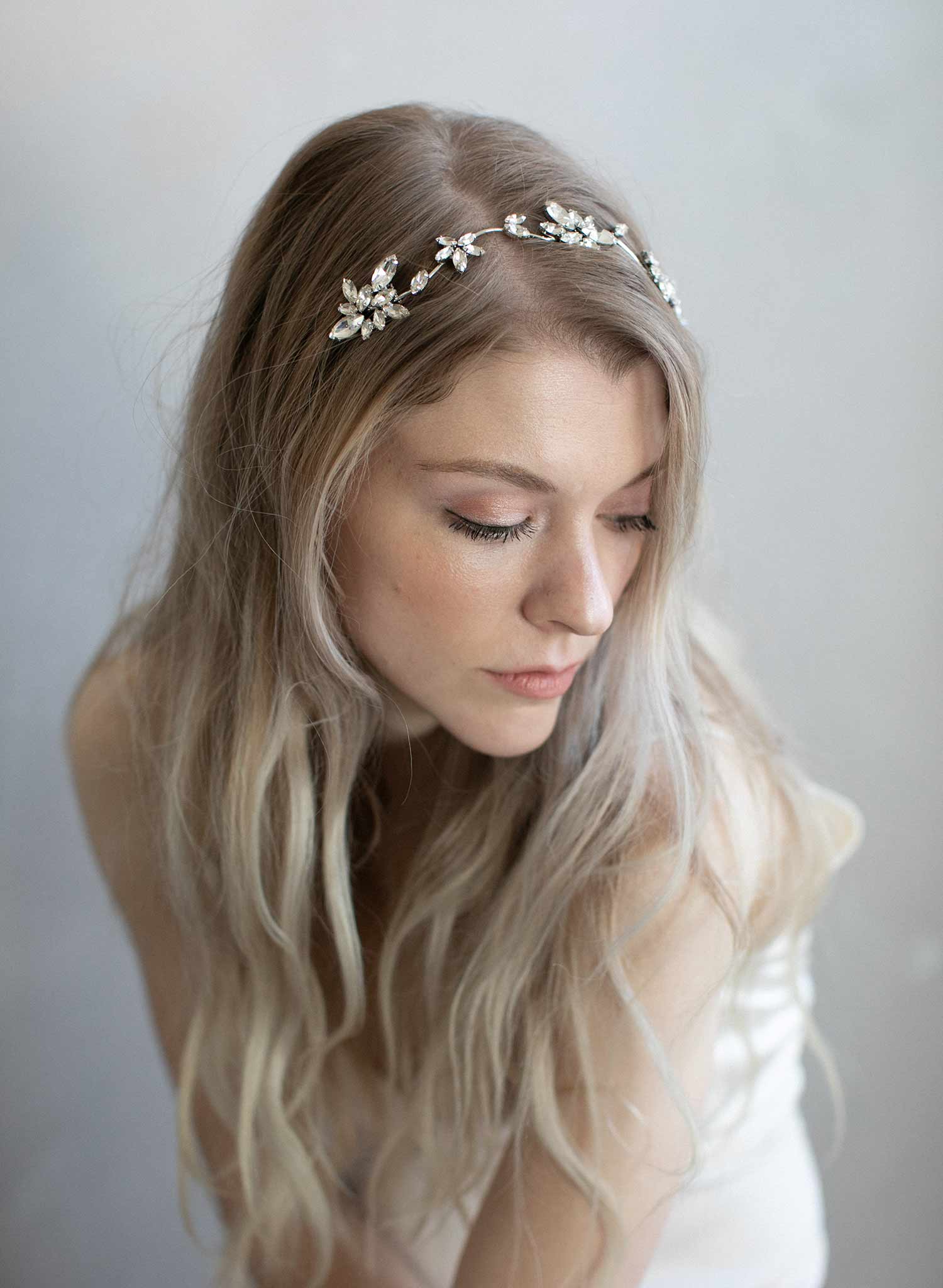 Twigs & Honey 919 Headpiece - Image 3