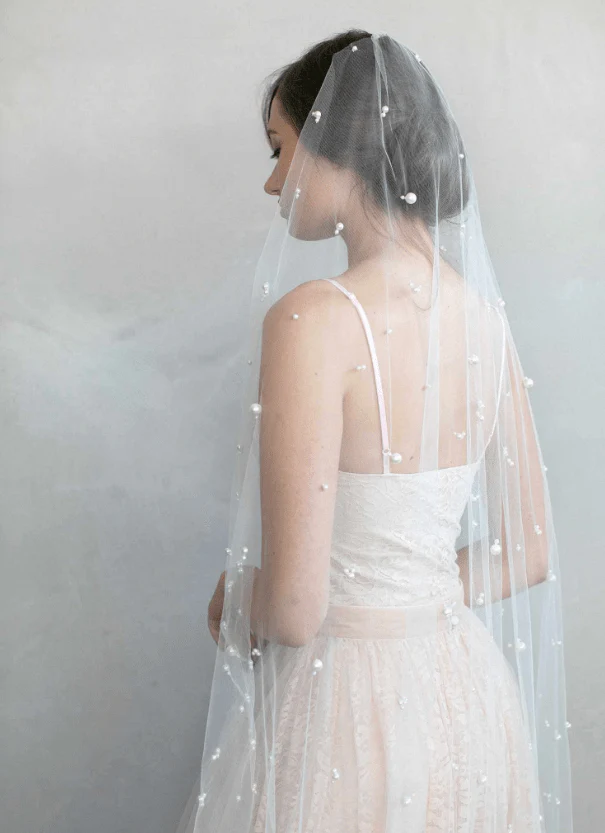 Twigs & Honey 968 Veil