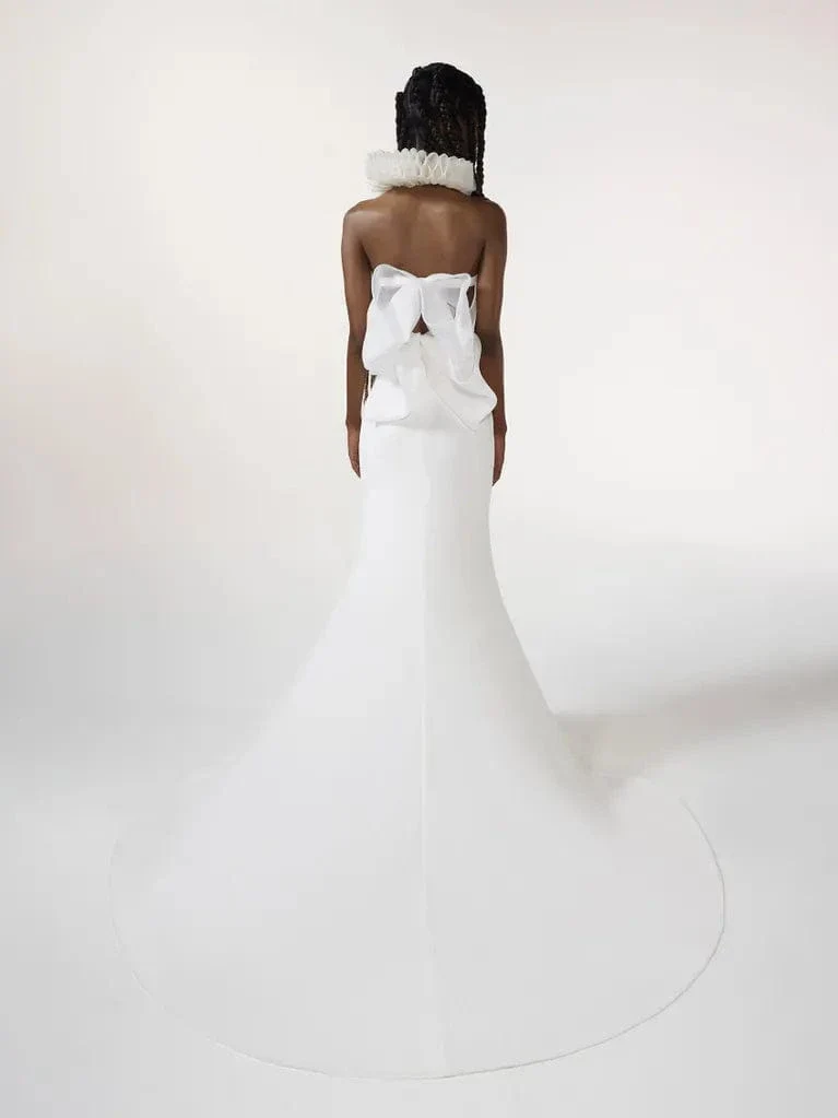 Vera Wang Bride Araya - Size 16 - Image 2