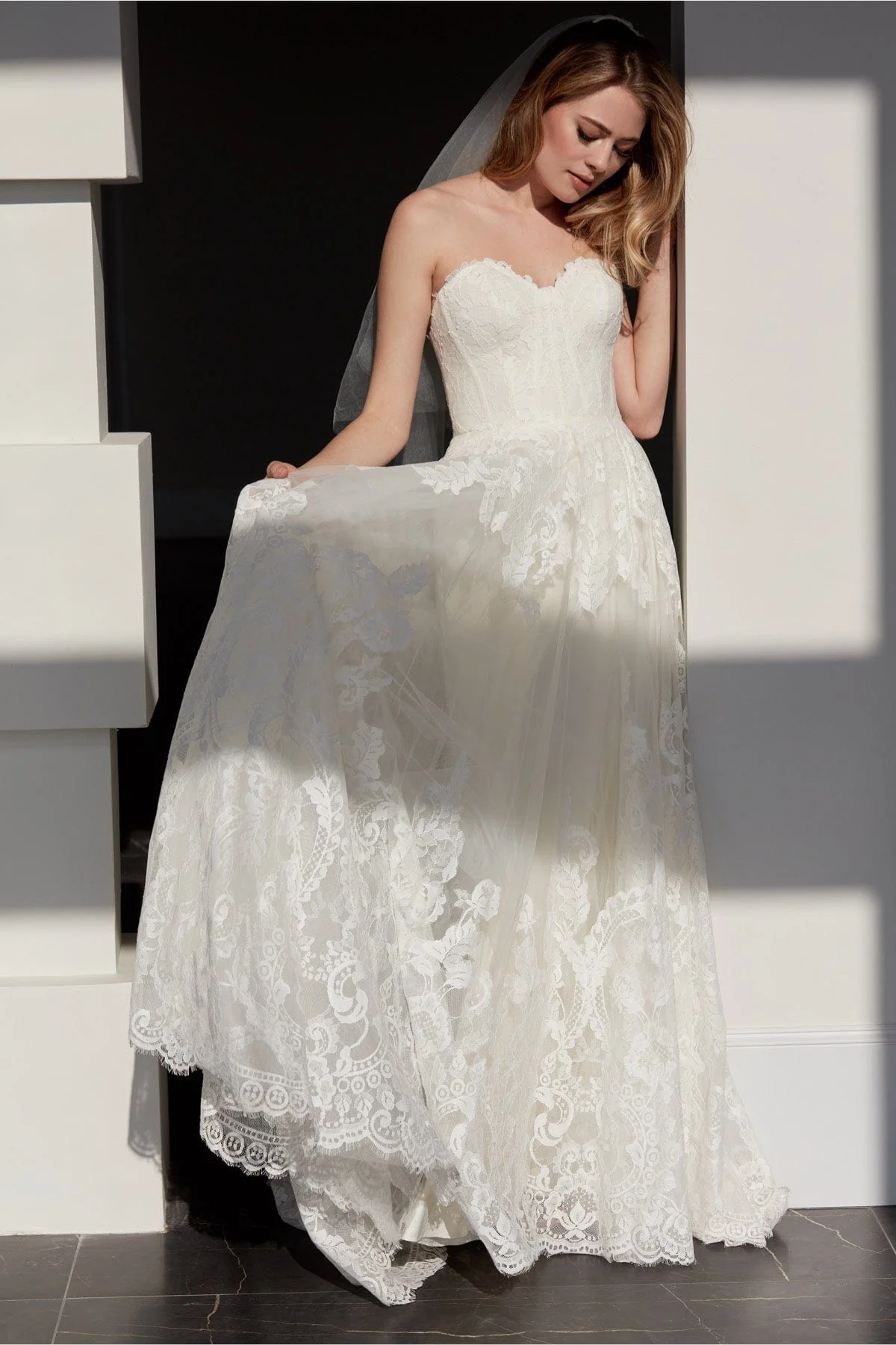 Watters Kristel - Size 12