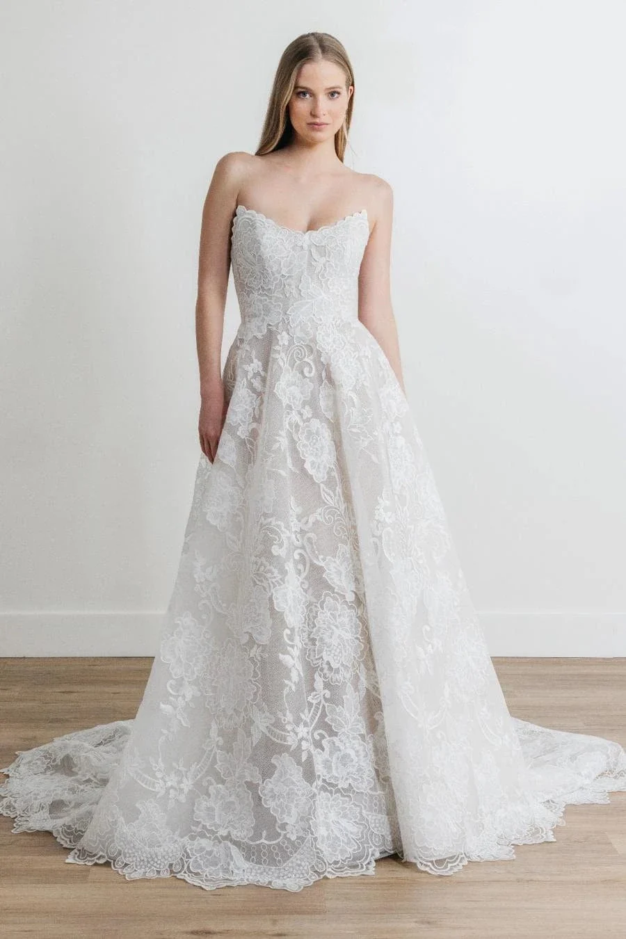 Watters Saskia 68719B - Size 12