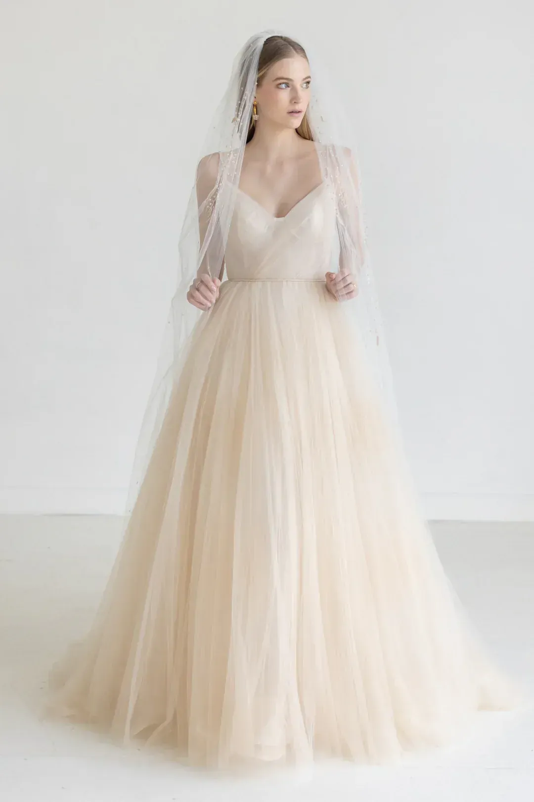 Watters Treslyn 64801B - Size 14