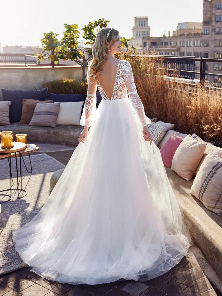 White One Glorious - Size 12 - Image 2