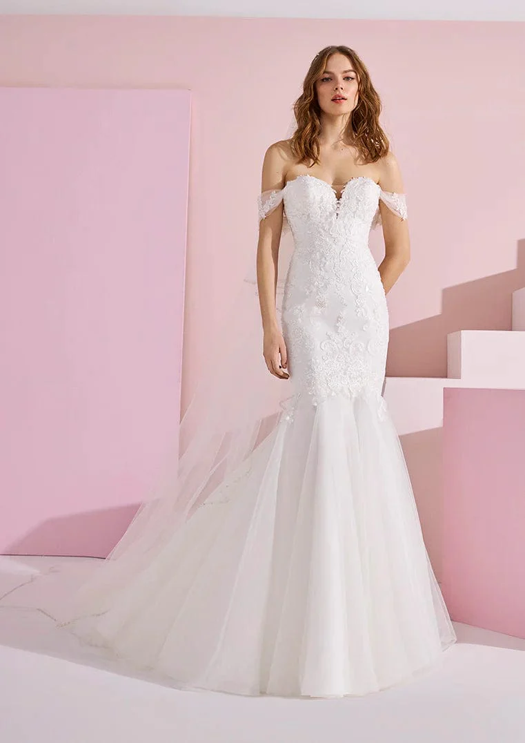 White One Mel - Size 14