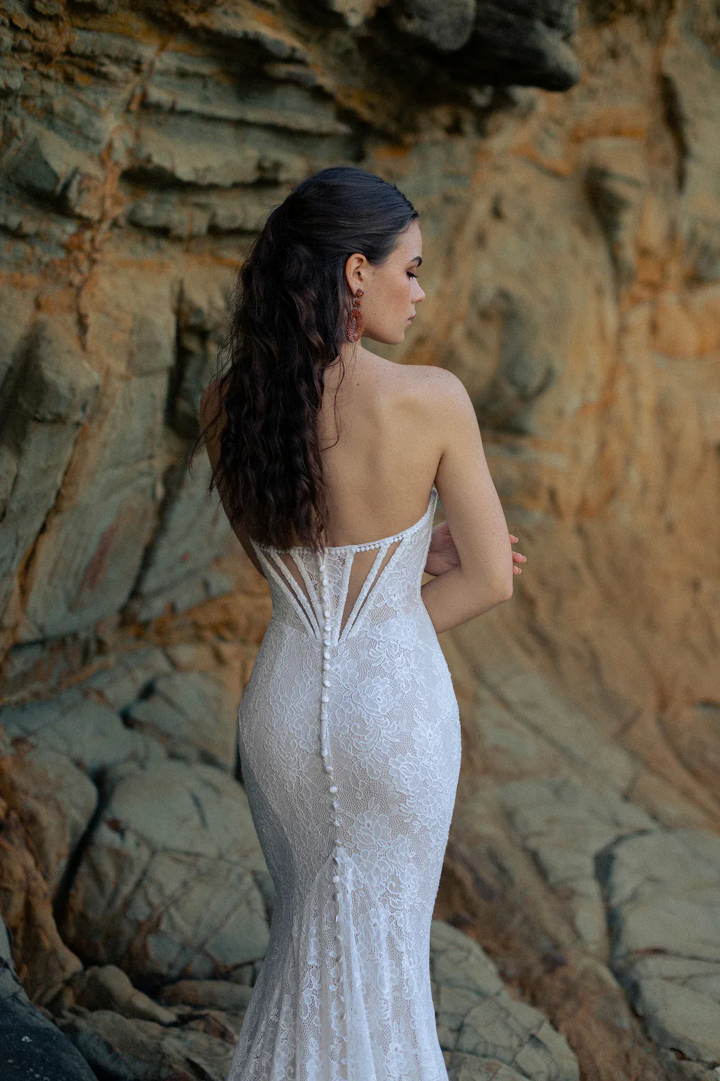 Wilderly Bride Azalea - Size 10 - Image 4