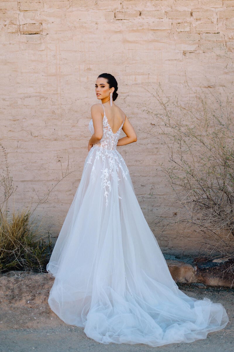 Wilderly Bride F233 - Size 12 - Image 2