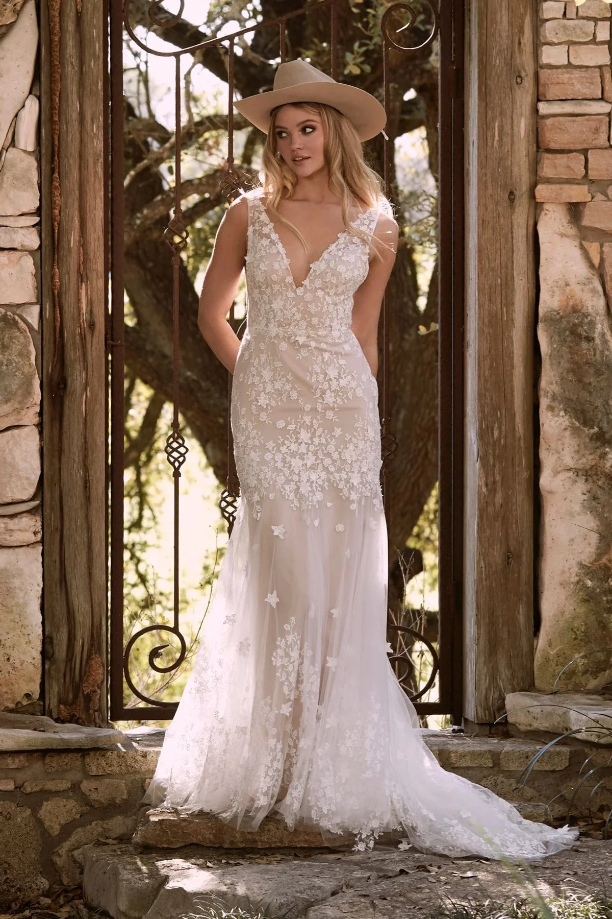 Willowby by Watters Aliyah - Size 8
