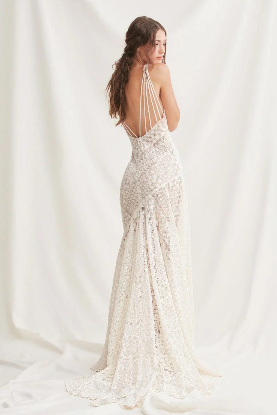 Willowby by Watters Brooklyn - Size 10 - Image 2