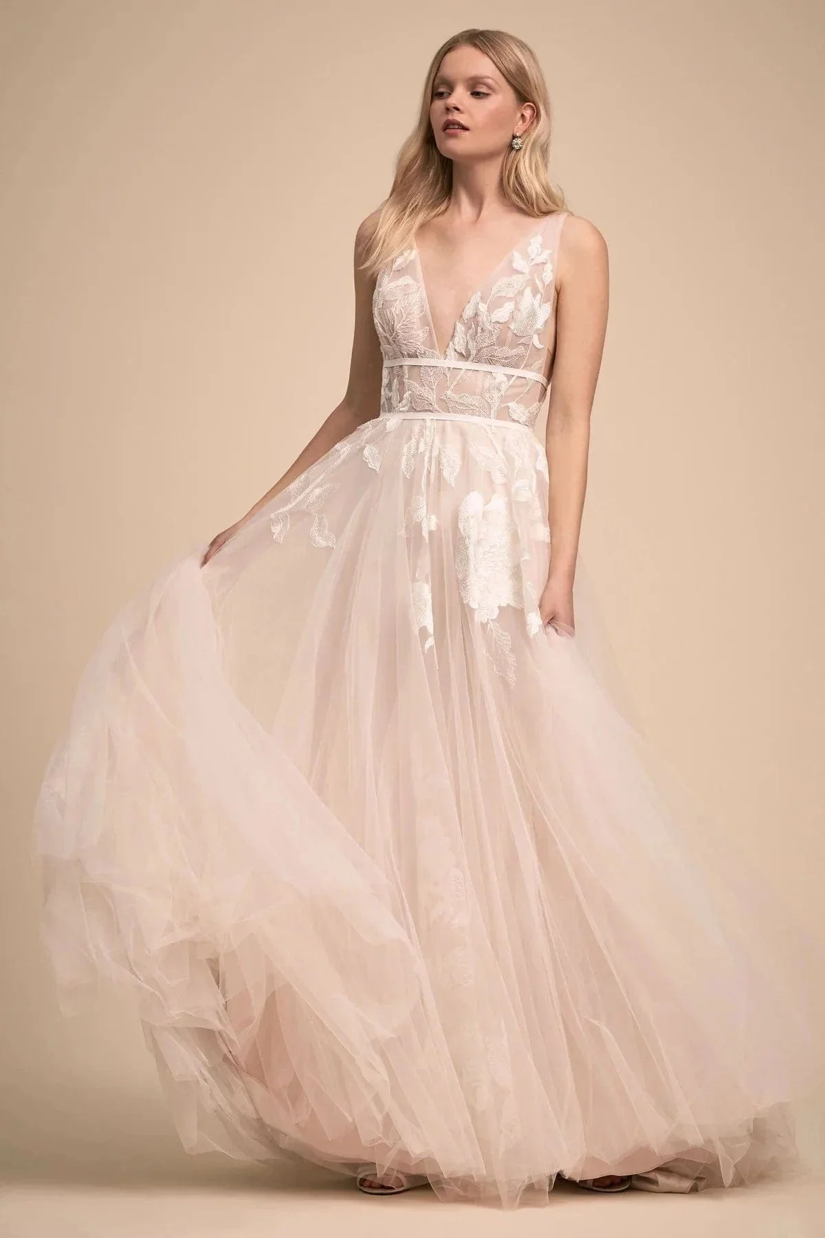 Willowby by Watters Hearst Galatea - Size 14