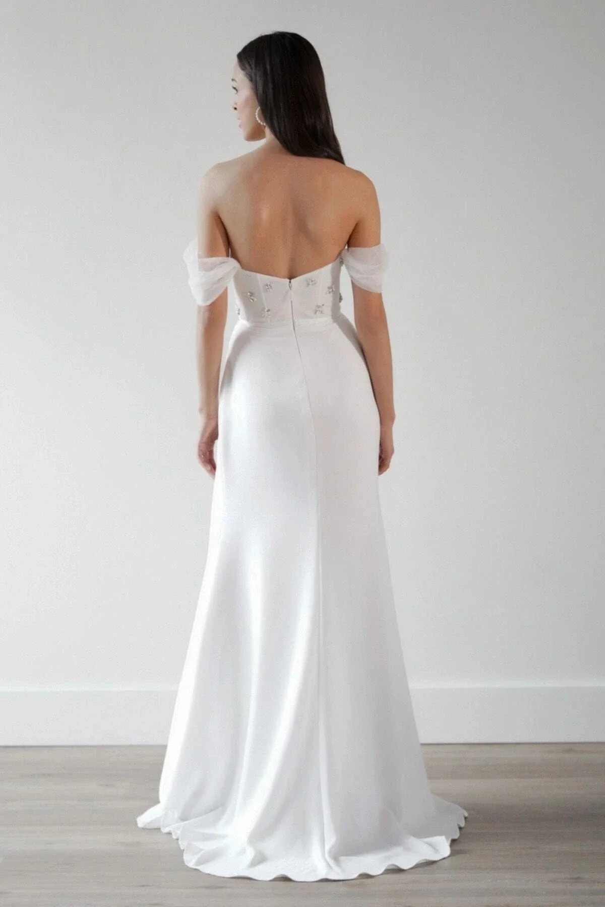 Willowby by Watters Lisana - Size 2, Extra Length - Image 3