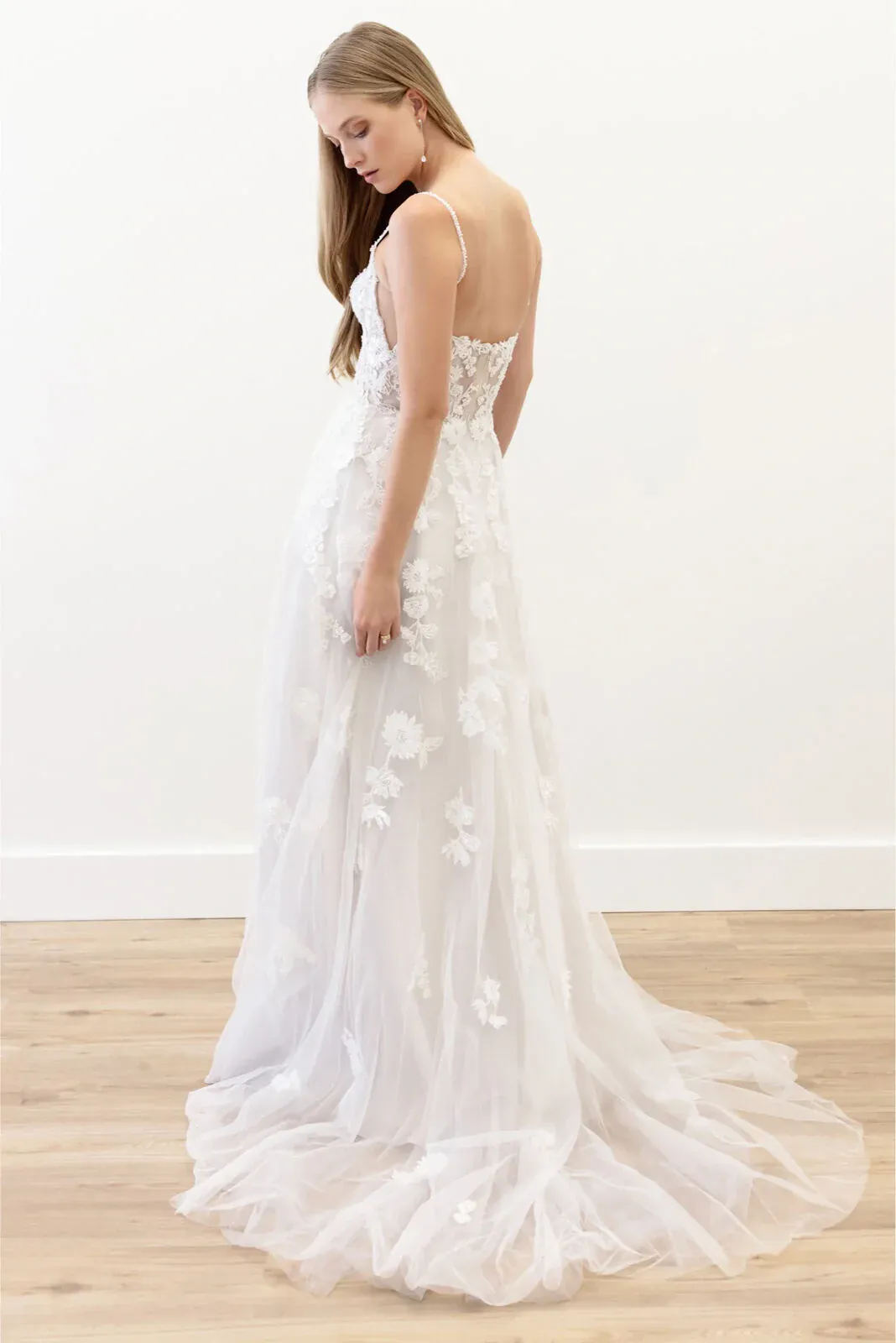 Willowby by Watters Madeline - Size 10 - Image 2