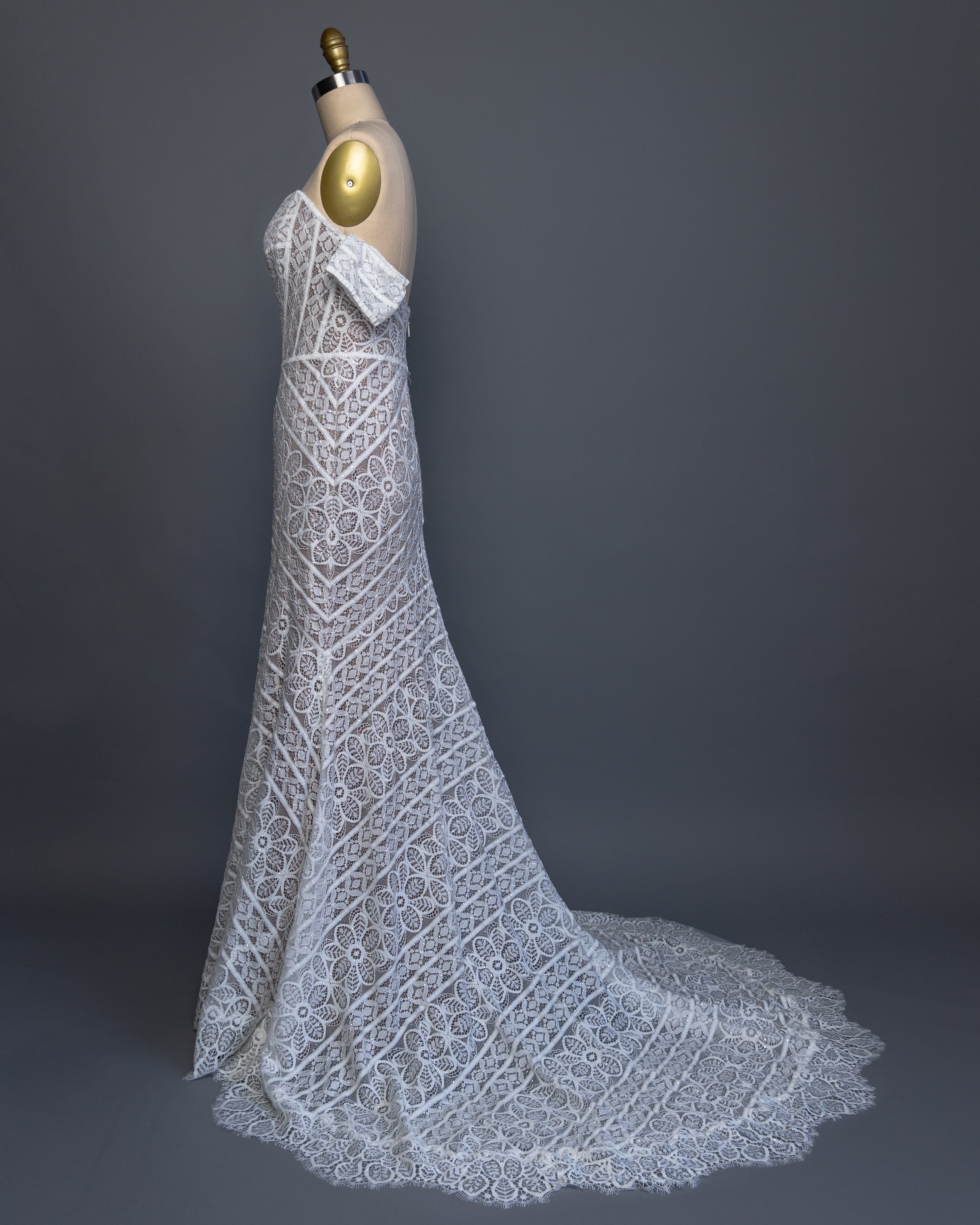 Willowby by Watters Nala - Size 6 - Image 5