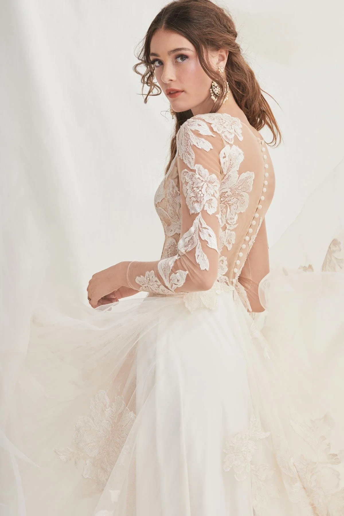 Willowby by Watters Rhapsody - Size 10 - Image 3